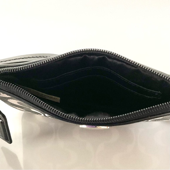 Coach EUC Signature Design Wristlet - Picture 5 of 5